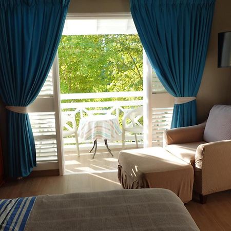 Point Village Studio Negril Eksteriør bilde